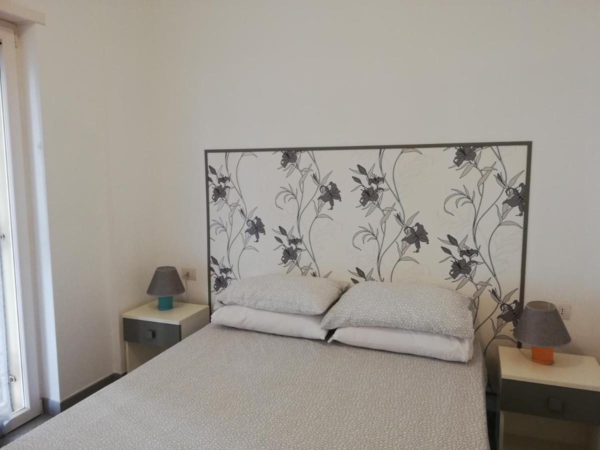Divas Appartamento Neapel Exterior foto